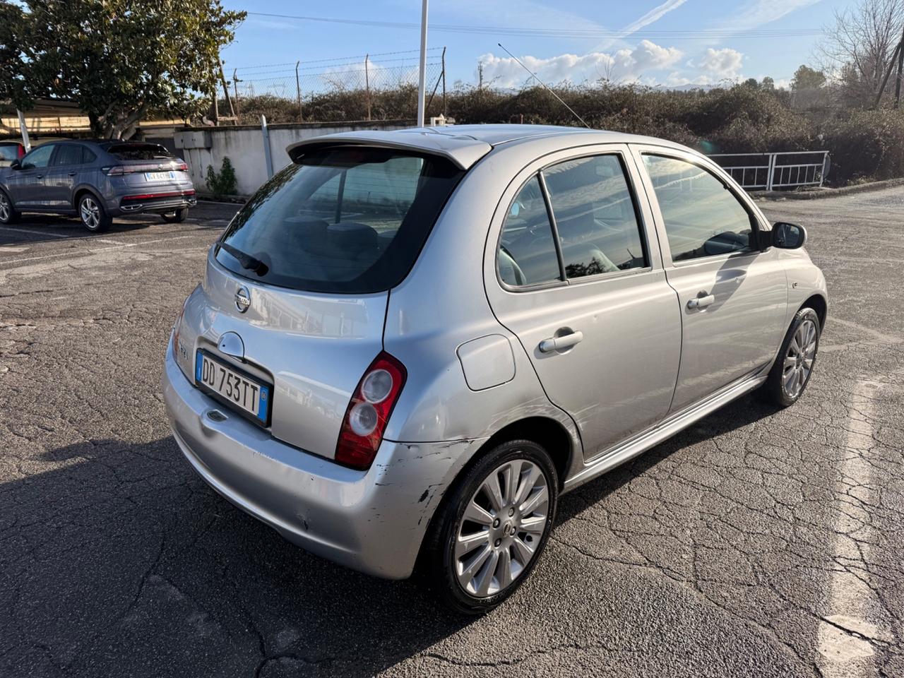 Nissan Micra 1.4 16V 5 porte Tekna