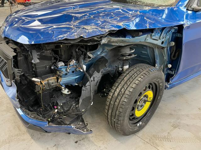 SKODA Kamiq 1.5 TSI ACT BLACK DOTS