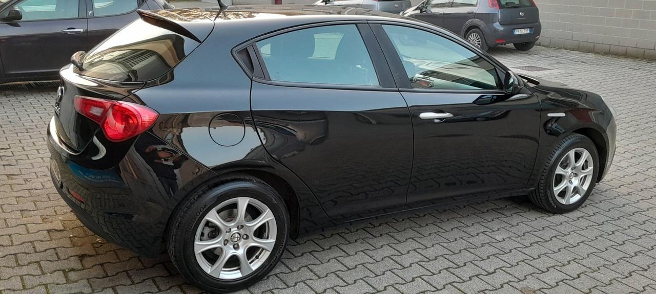 Alfa Romeo Giulietta 1.4 Turbo 120 CV Progression