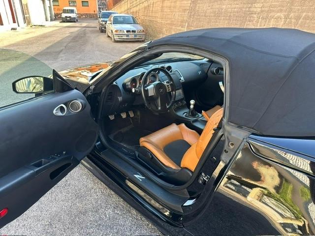 Nissan 350Z Roadster 3.5 V6 Lev 1