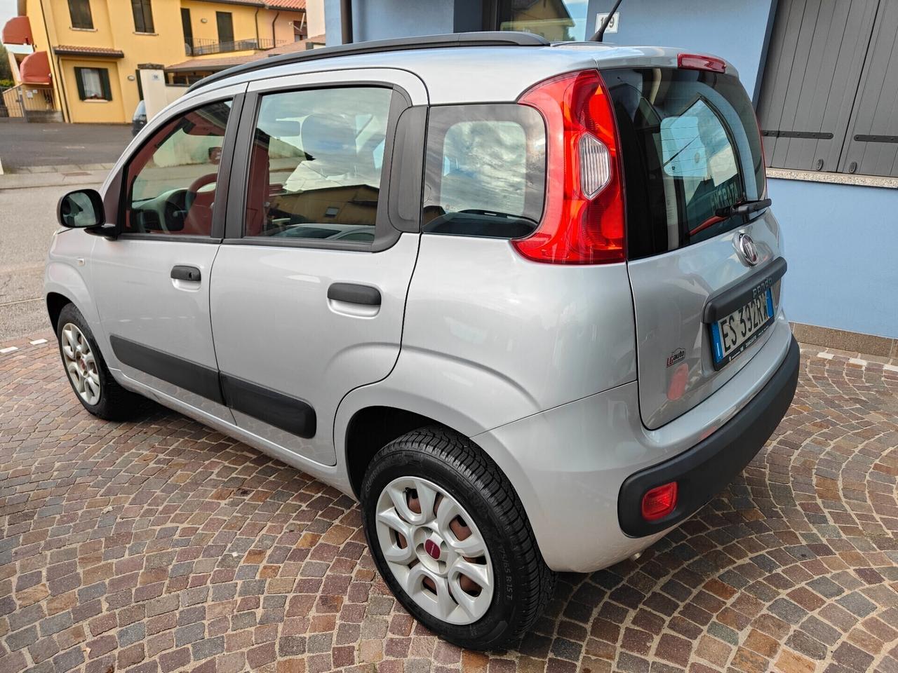 Fiat Panda 0.9 TwinAir Turbo Natural Power Lounge