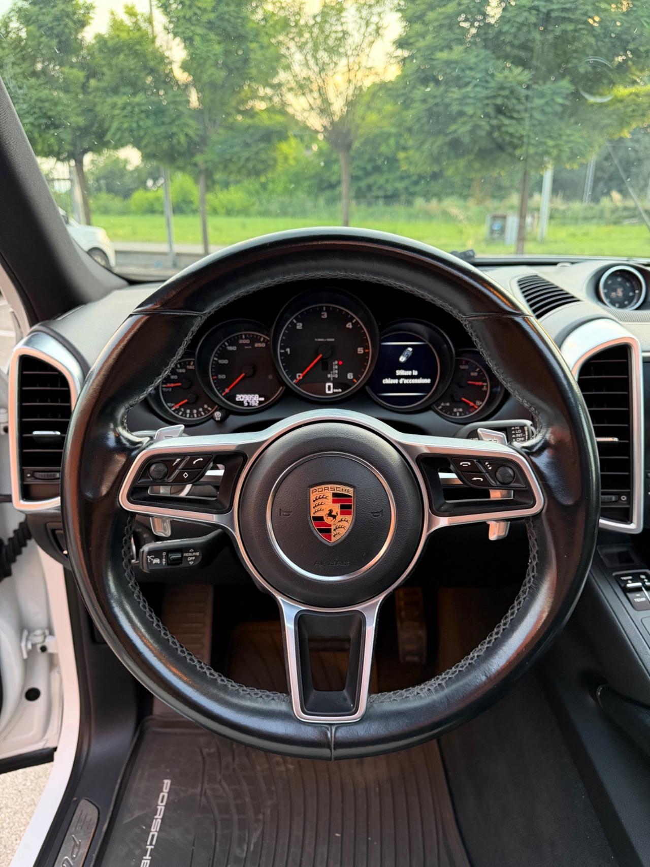 Porsche Cayenne 3.0 Diesel Platinum Edition