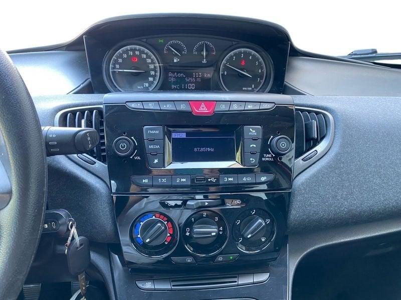 Lancia Ypsilon 1.2 69 CV 5 porte S&S Elefantino Blu