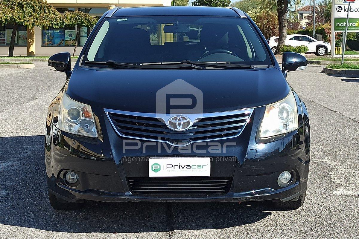 TOYOTA Avensis 2.0 D-4D Wagon Sol