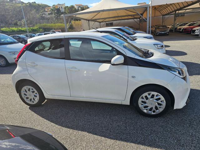 TOYOTA Aygo 1.0 VVT-i 72 CV 5 porte x-play