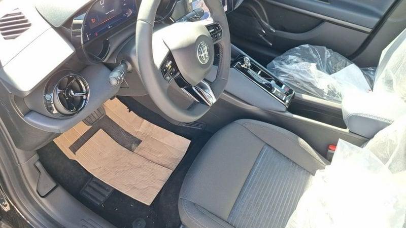 Alfa Romeo Junior 1.2 ibrida 145cv edct6