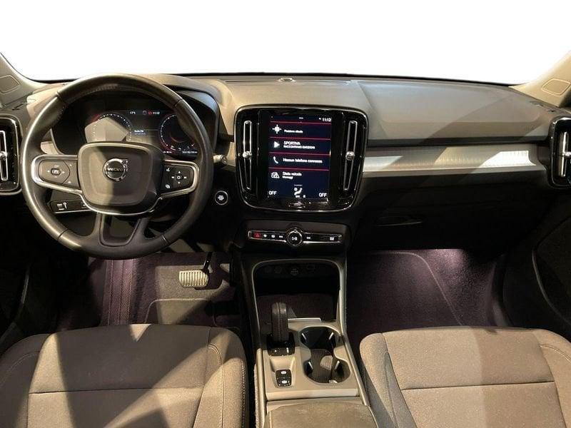 Volvo XC40 1.5 t3 Momentum Pro 163cv auto my21