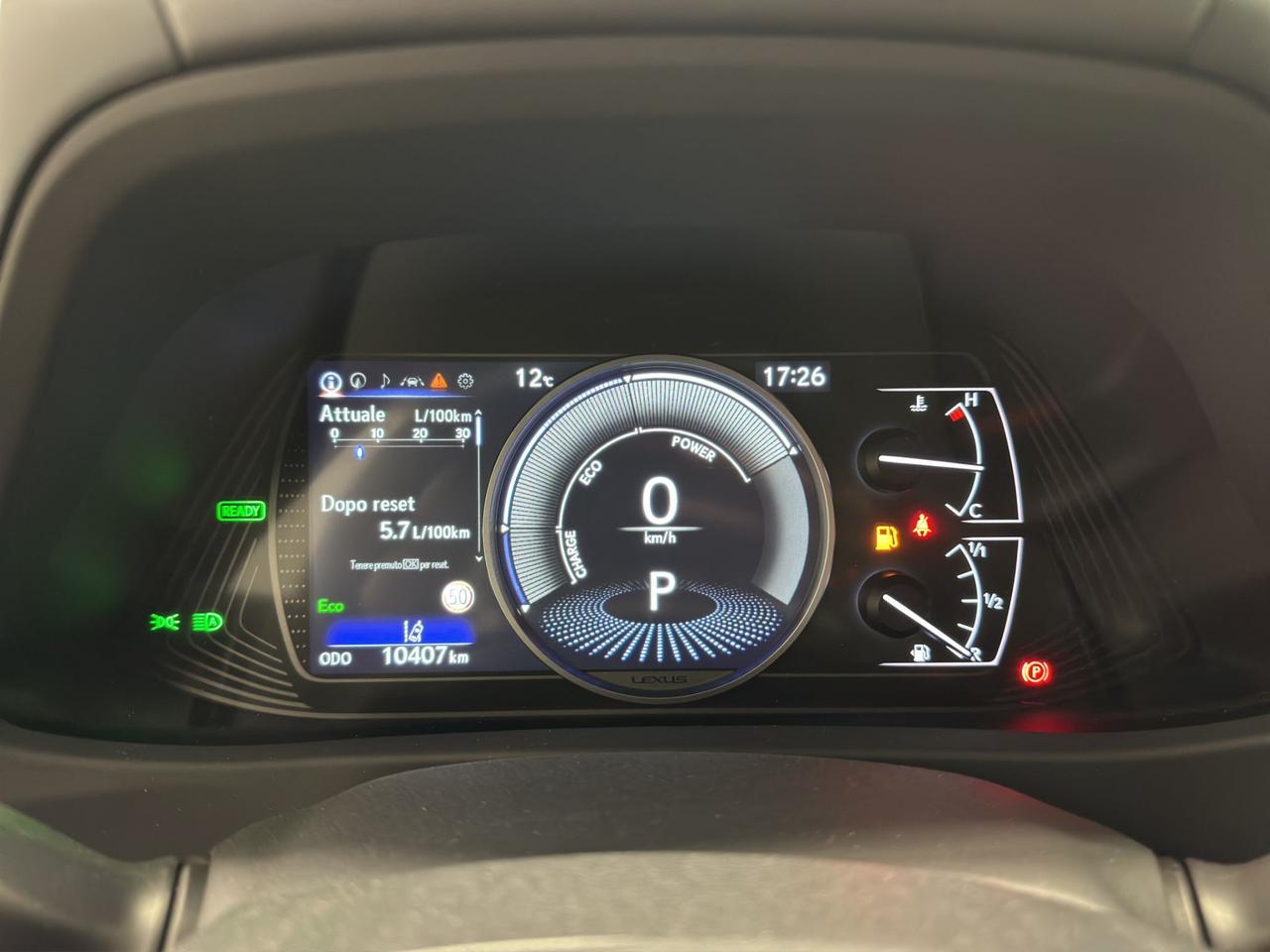 Lexus UX 250h 2.0 Urban 2wd cvt