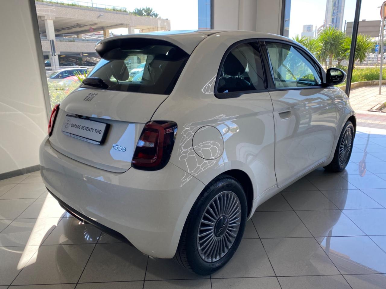 Fiat 500 Icon Berlina 42 kWh