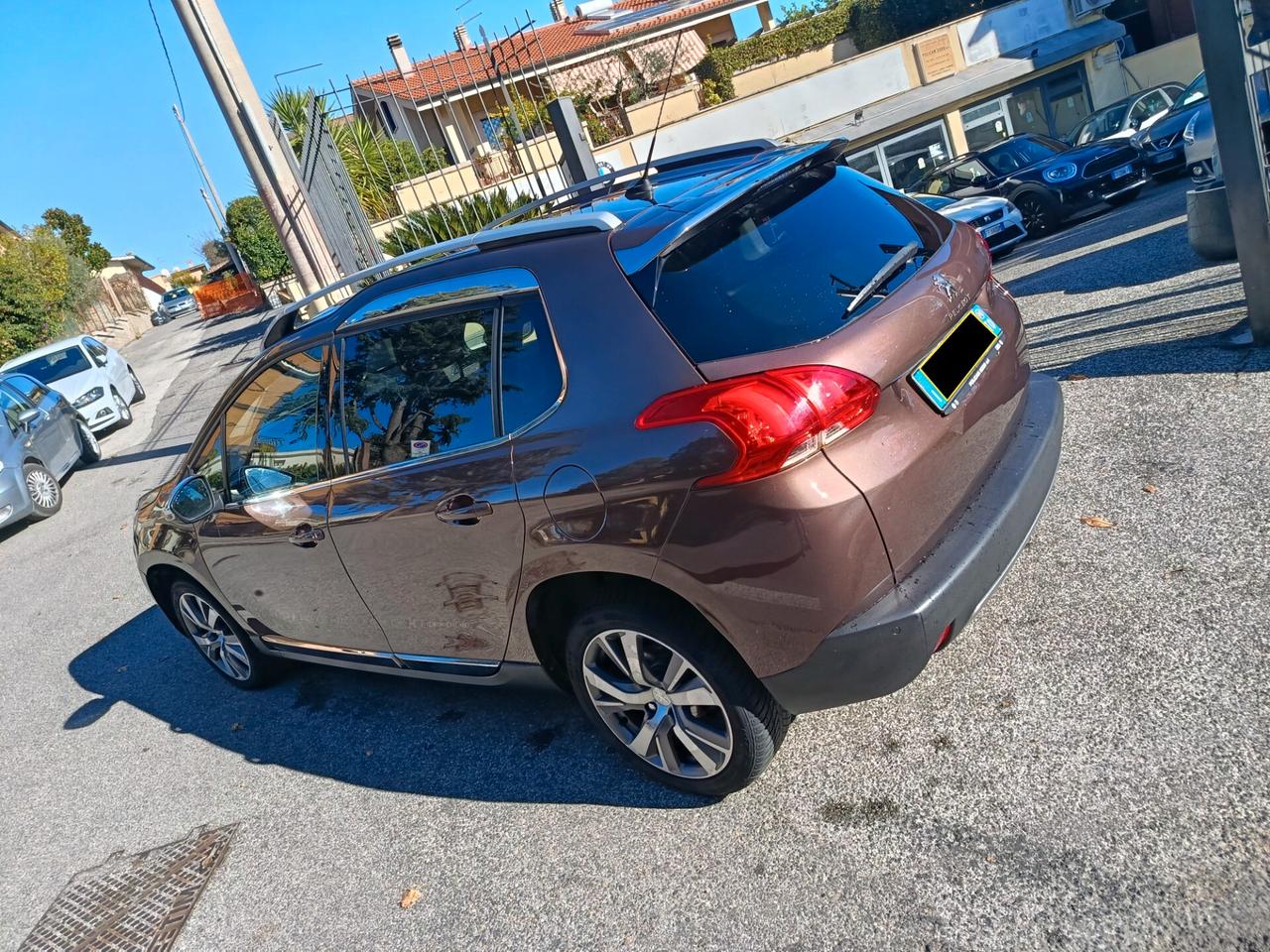 Peugeot 2008 1.6 VTi 120CV Allure
