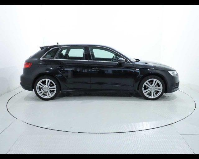 AUDI A3 SPB 30 TDI S tronic Admired