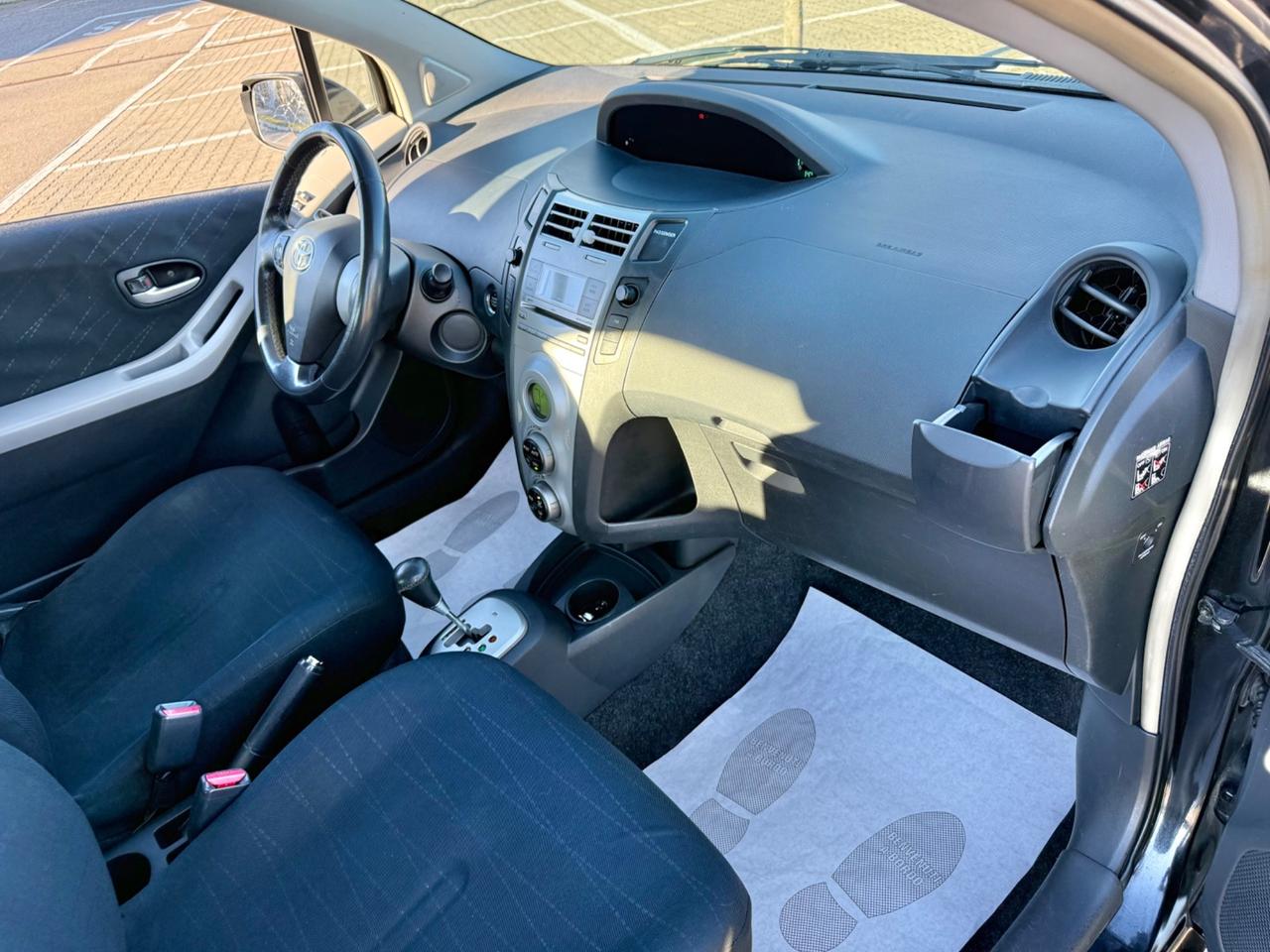 Toyota Yaris 1.4 D-4D 3P Sol*Automatik*Cerchi