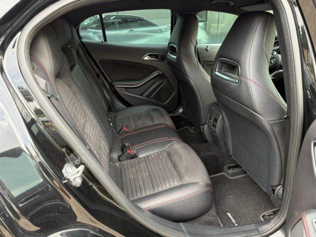 MERCEDES-BENZ GLA 200 d Automatic Premium NAVI - LED - TELECAMERA - 19