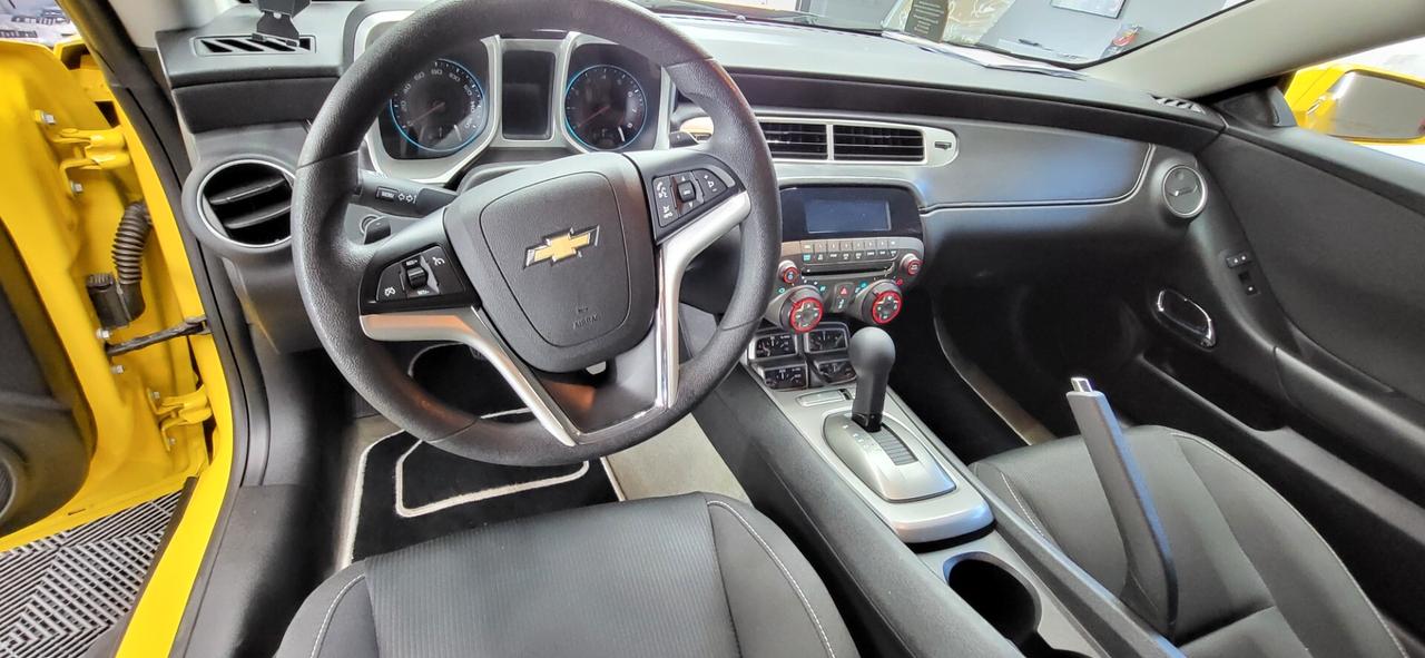 Chevrolet Camaro RS Bumblee Bee Edition 5th Gen