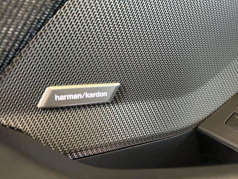 BMW Serie 1 120d MSport Design aut. Full LED Harman Kardon 18"