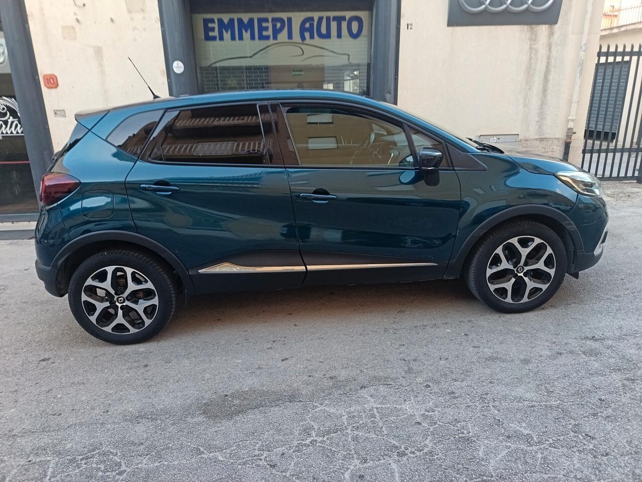 Renault Captur 1.5.DCI Sport Edition2 km.95000 Full Optional