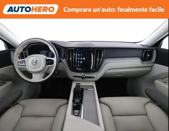 VOLVO XC60 B4 (d) AWD automatico Plus Dark