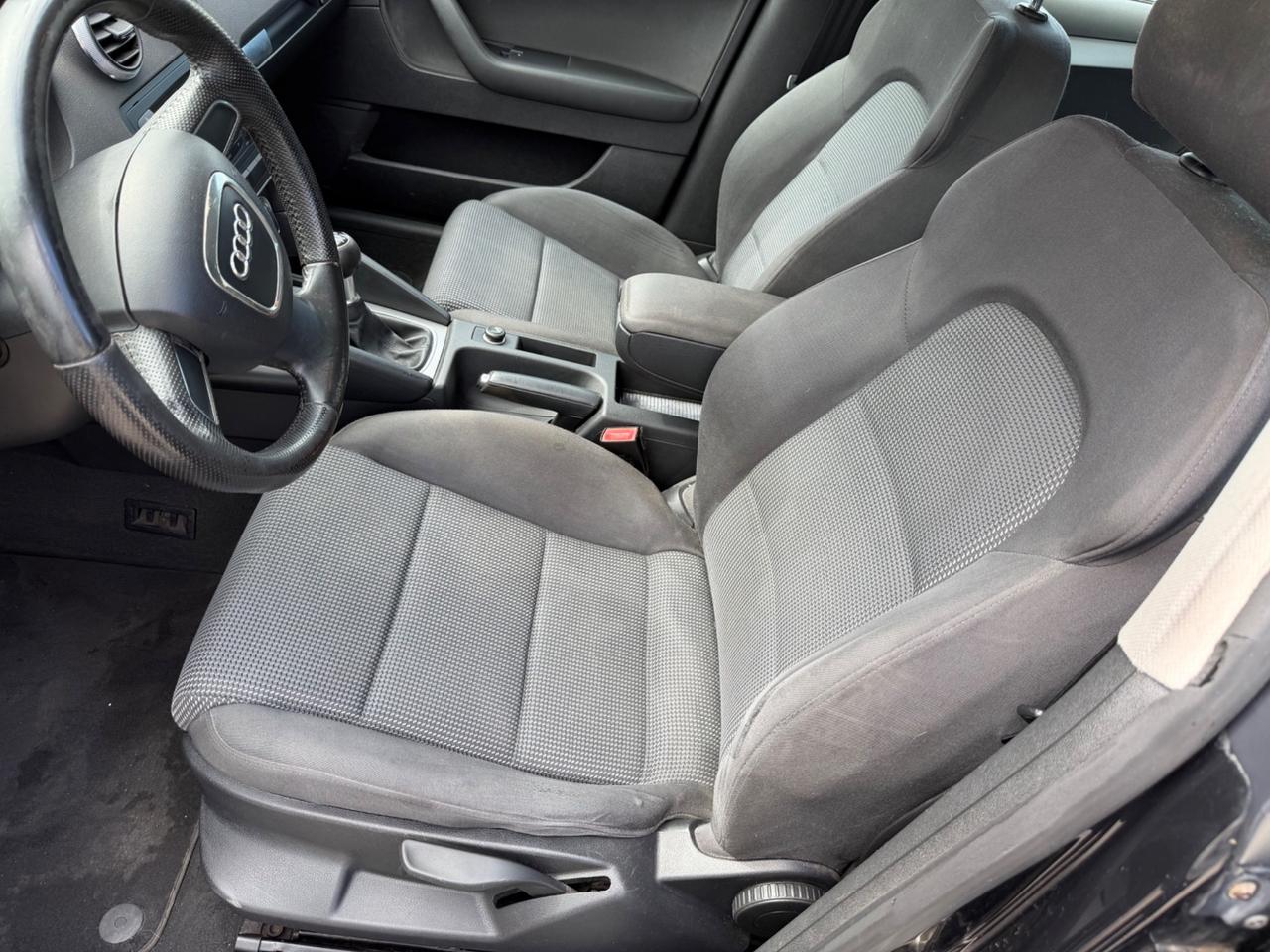 Audi A3 1.6 TDI 105 CV CR Ambition