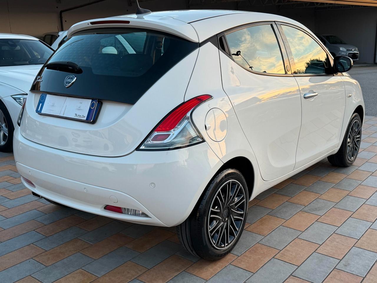 Lancia Ypsilon 1.2 69 cv. EcoChic GOLD (Imp GPL)