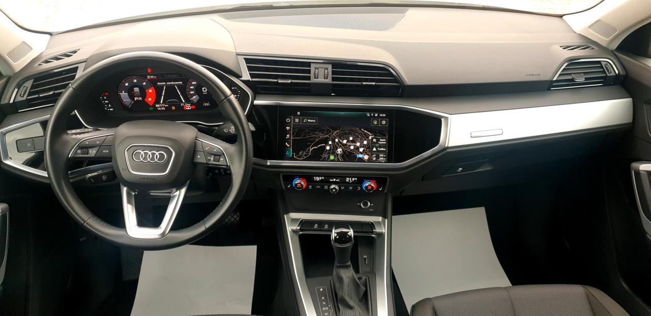 Audi Q3 1.5 TFSI 150 CV Business