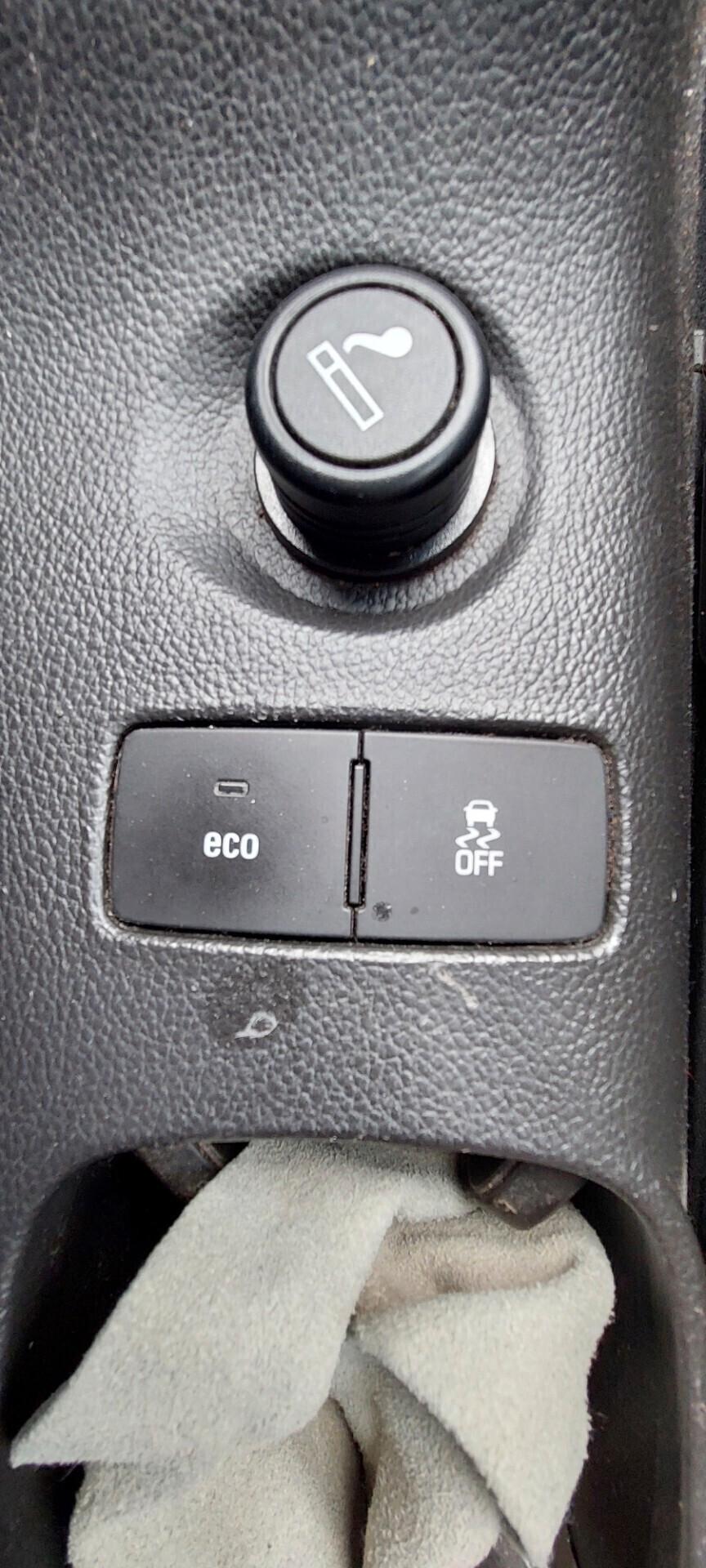 AVEO 1,3 DIESEL 95 CV TELEFONO LEGA START E STOP X NEOPATENTATI IMPECCABILE