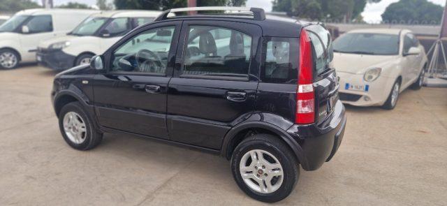 FIAT Panda 1.3 MJT 16V DPF 4x4 Climbing