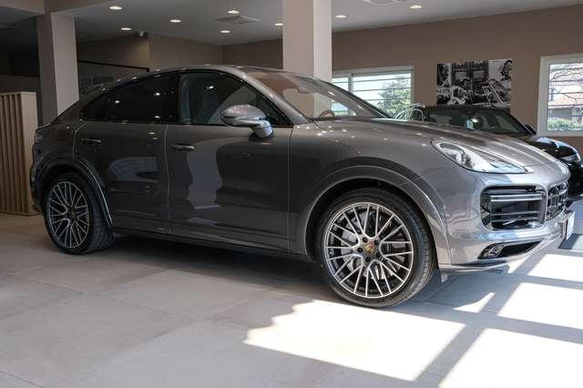 Porsche Cayenne Coupe 4.0 V8 Turbo