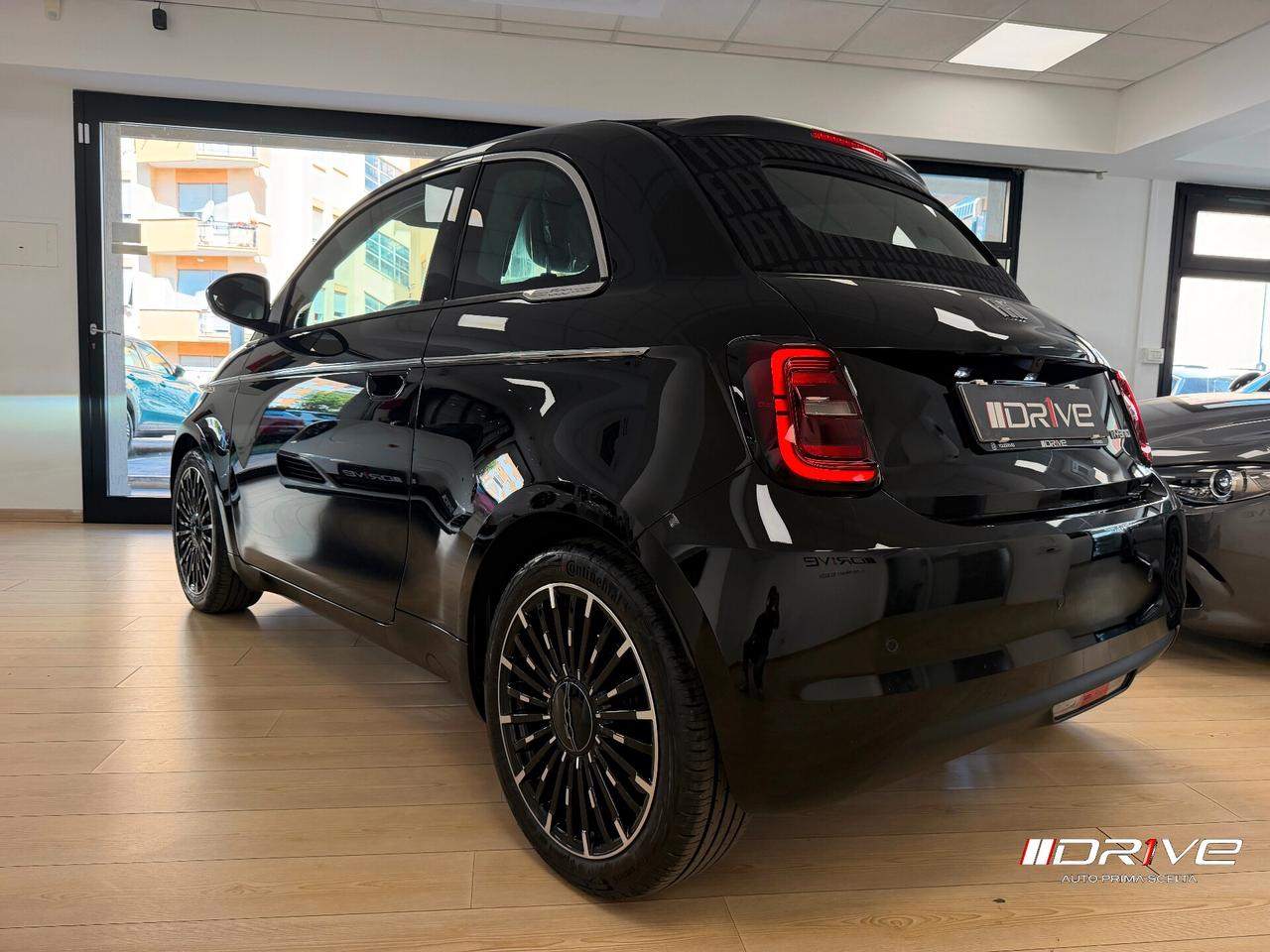 FIAT 500 (2020-->) 500 Cabrio Hybrid La Prima