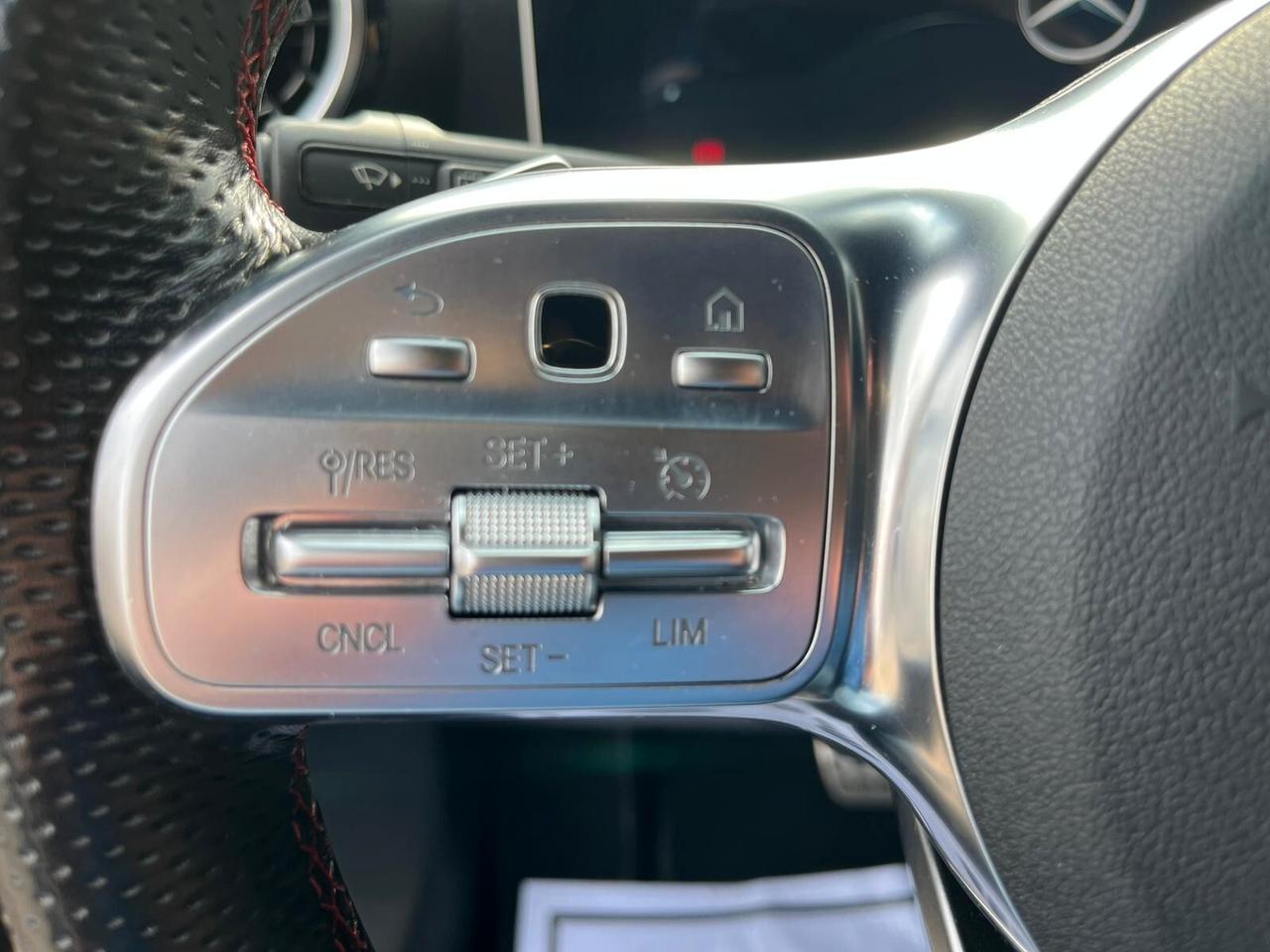 Mercedes-benz A 200 d Automatic Premium AMG INTERNO/ESTERNO