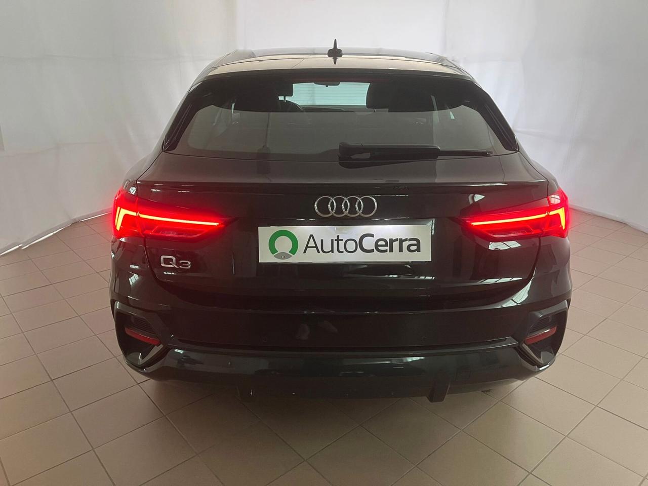 Audi Q3 SPB 35 TDI S tronic Business Plus