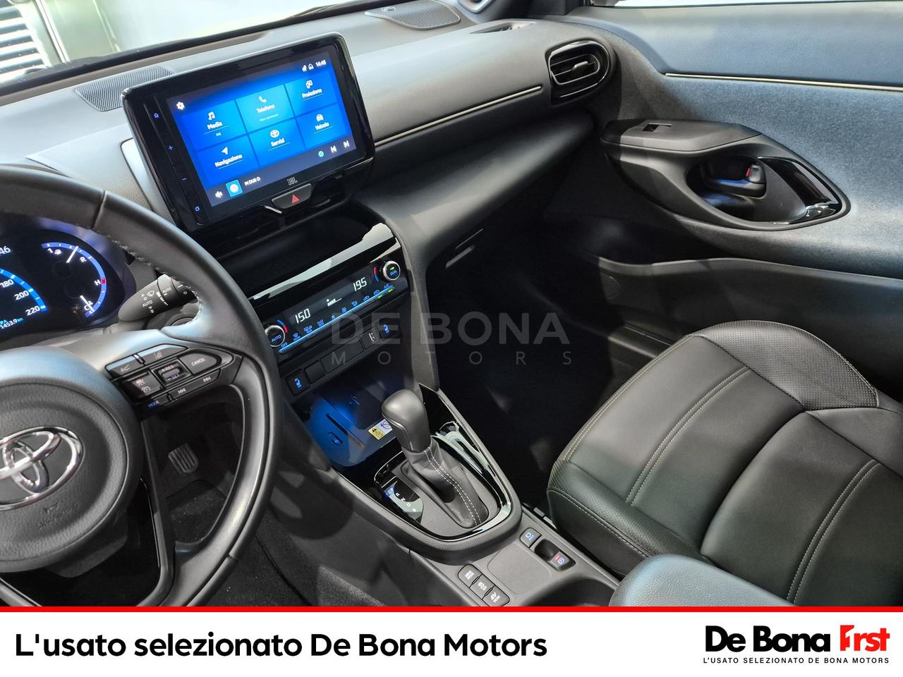 Toyota Yaris cross 1.5h premiere fwd 116cv e-cvt