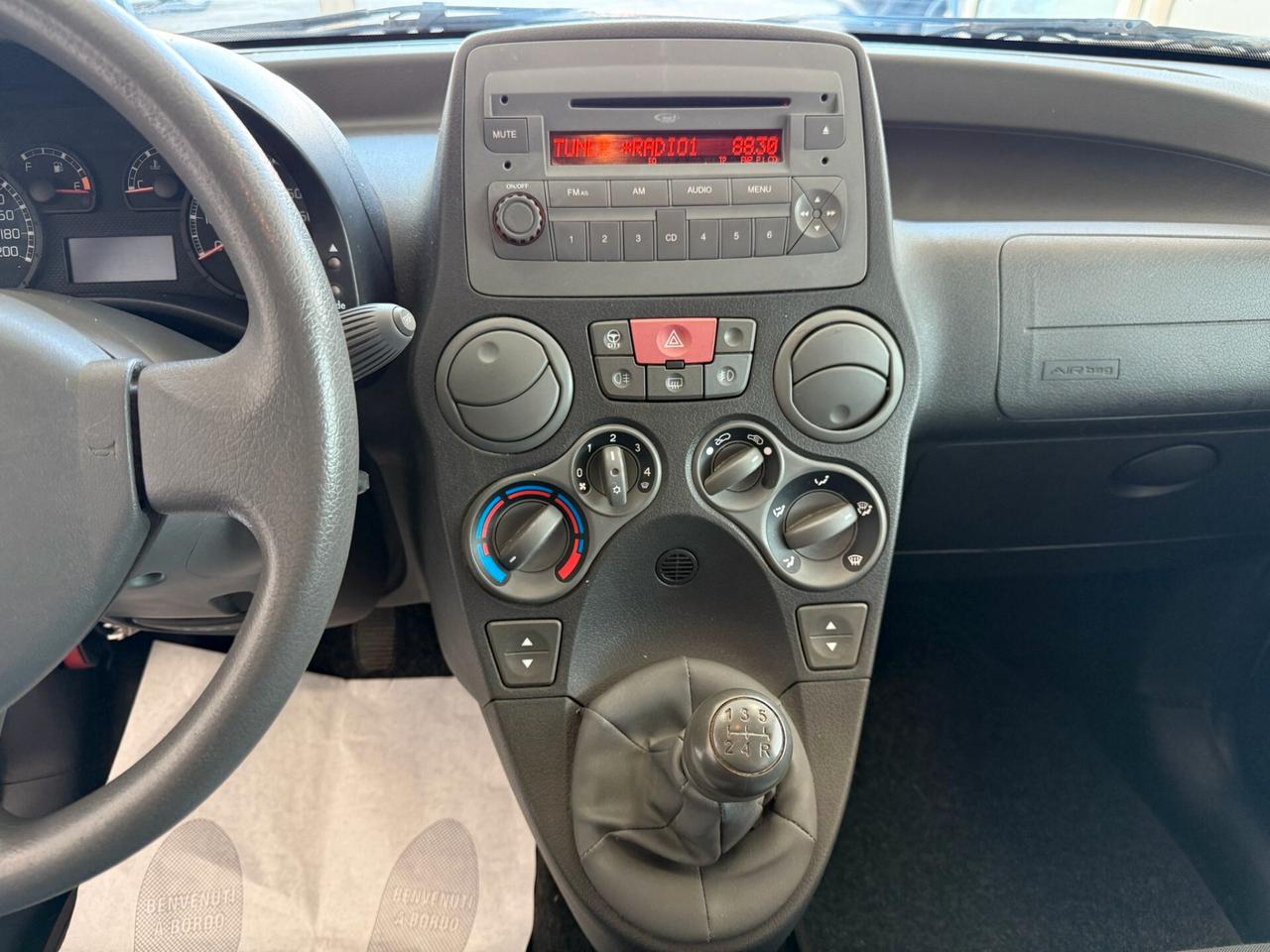 Fiat Panda 1.2 Natural Power adatta a neopatentati 2008