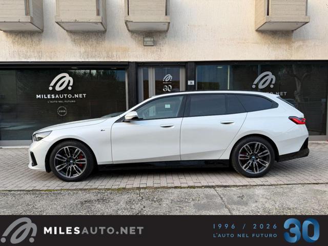 BMW 520 d 48V Msport 7 ANNI GARANZIA RATA 799 ?