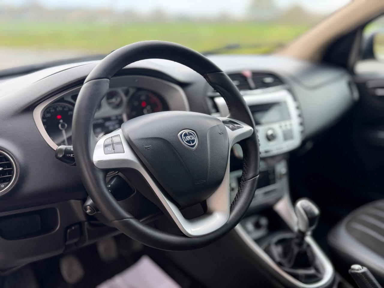 Lancia Delta 1.6 MJT DPF Gold