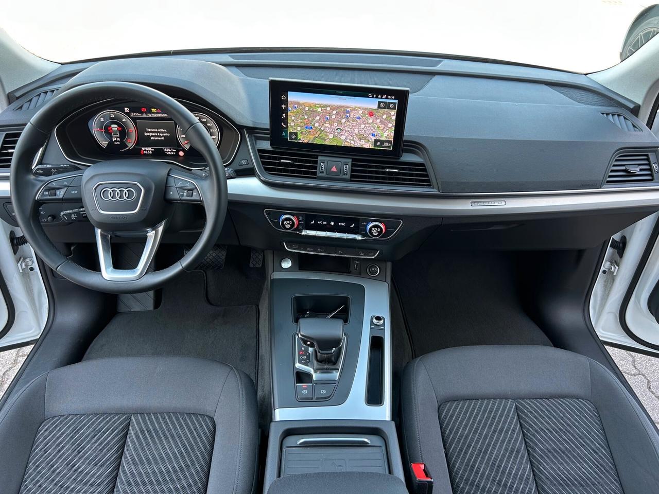 Audi Q5 Sportback SPB 40 2.0 tdi mhev 12V quattro s-tronic