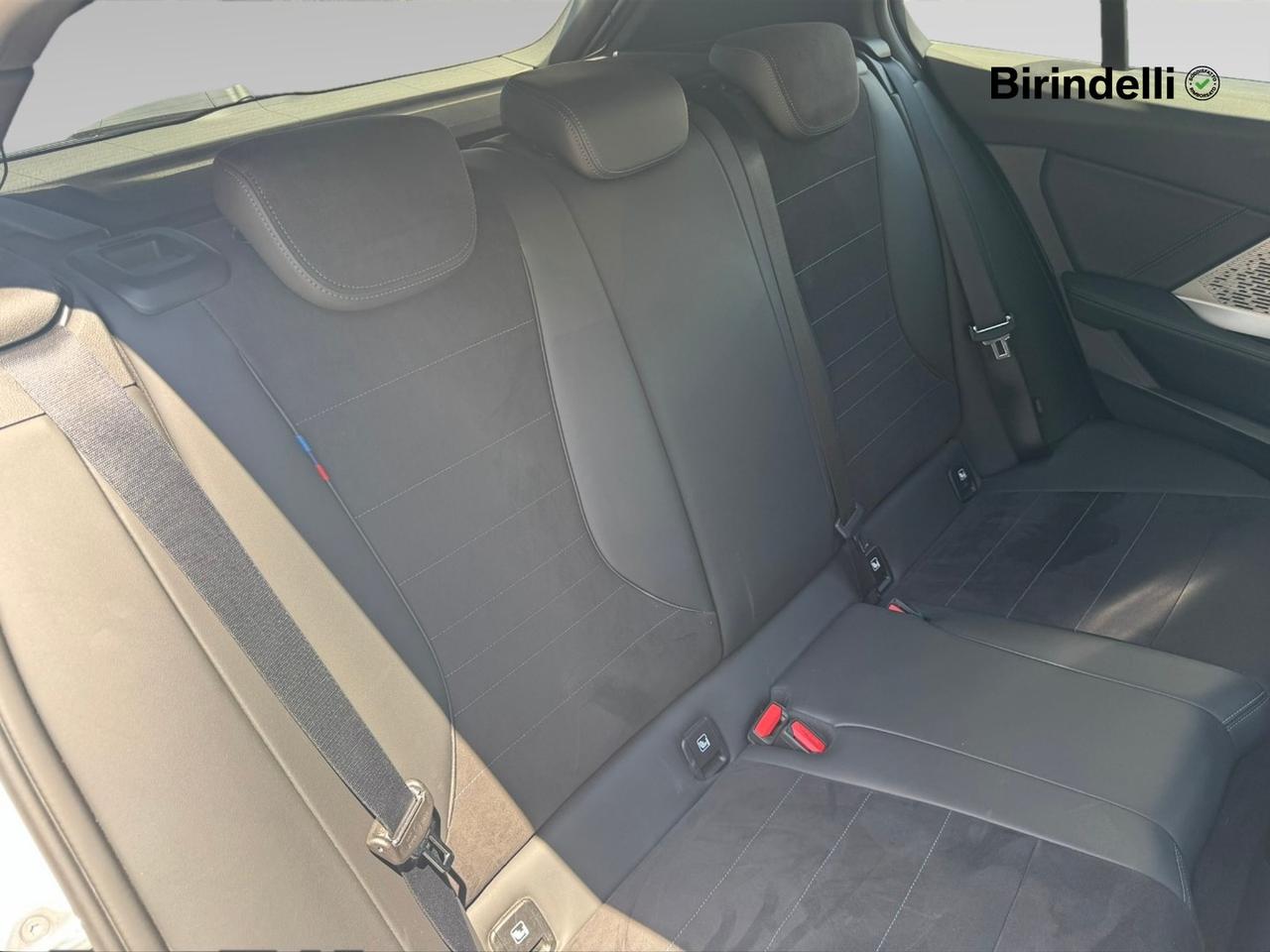 BMW Serie 1 (F70) - 120d 48V MSport