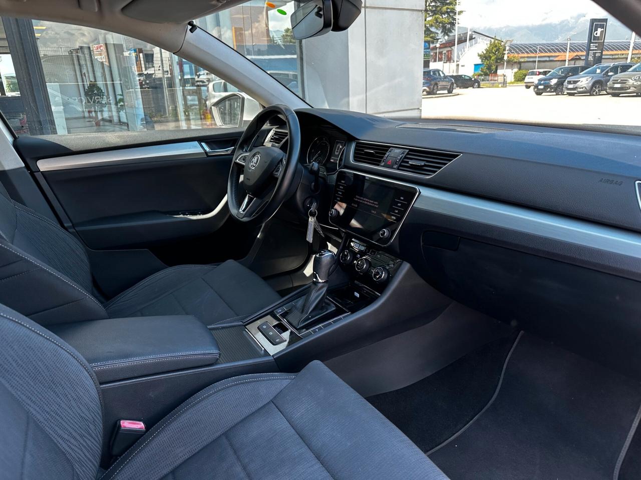 Skoda Superb 1.6 TDI Wagon Executive