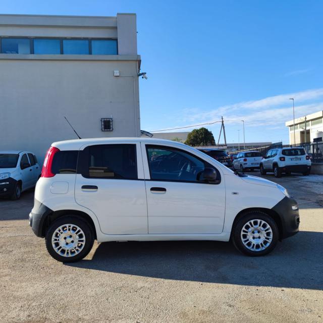 FIAT PANDA VAN 1.0 HYBRID 2 POSTI POP - 2022