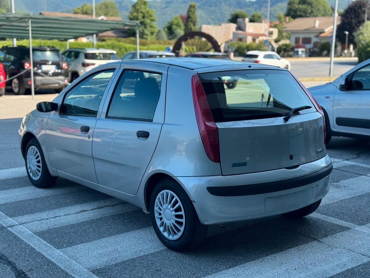 Fiat Punto 1.2i 16V cat 5 porte ELX