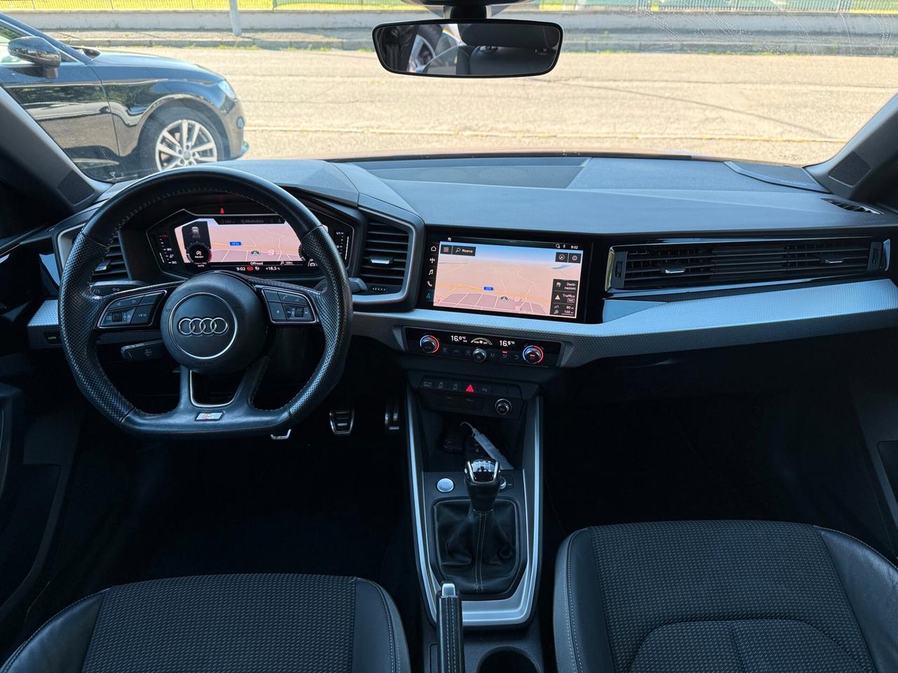 Audi A1 citycarver 30 TFSI Identity Contrast Sline
