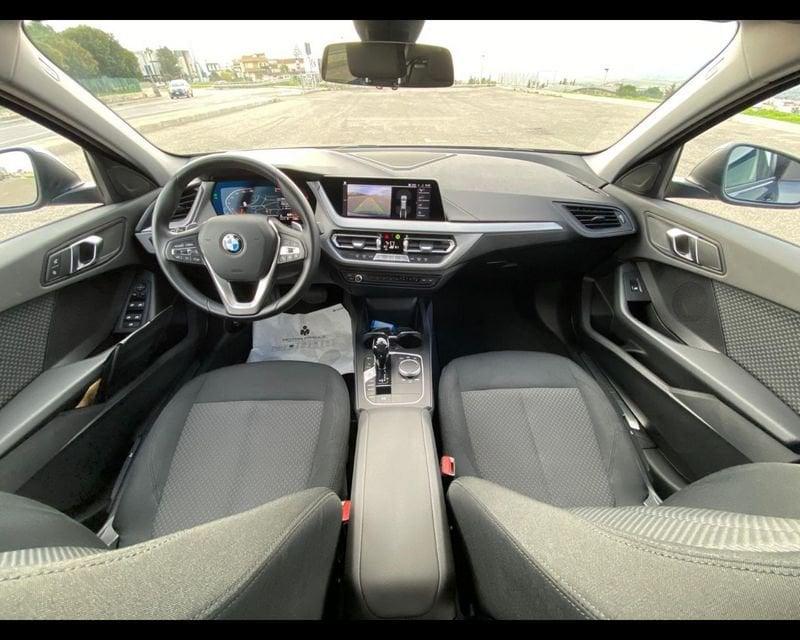 BMW Serie 1 F40 118d Business Advantage auto