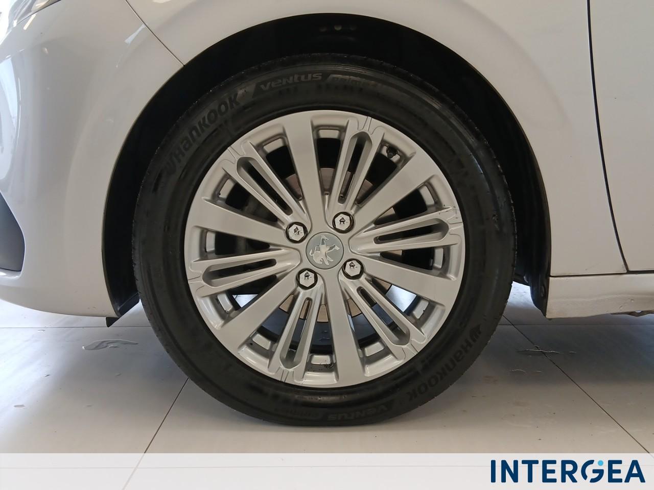 PEUGEOT 208 5p 1.6 bluehdi Allure 75cv my18