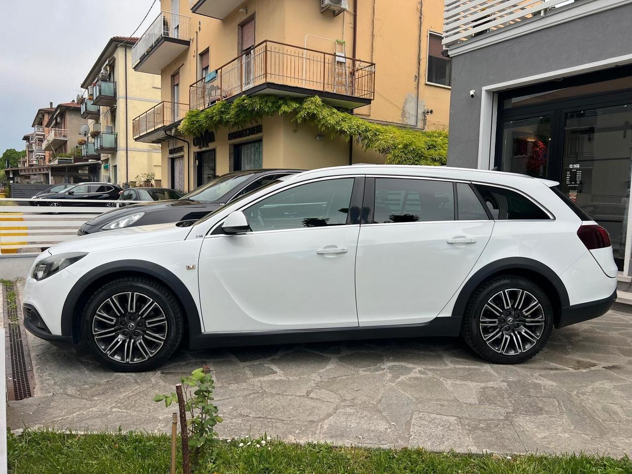 OPEL INSIGNA 2.0 CDTI 4x4 163cv COUNTRY TOURER AUTOM