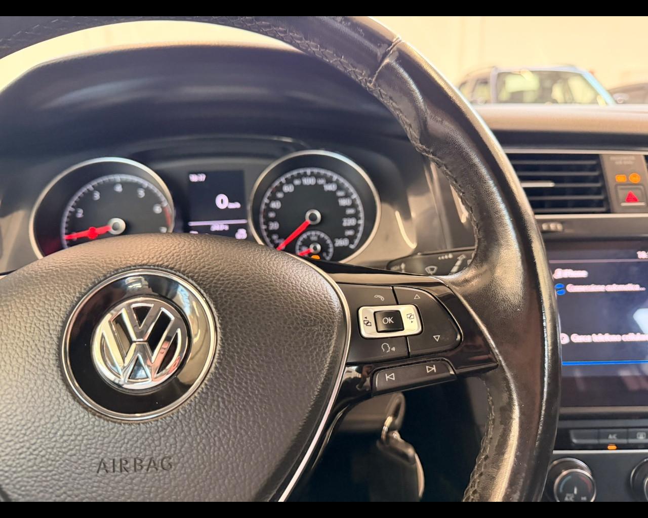 VOLKSWAGEN Golf 7ª serie - Golf 1.0 TSI 85 CV 5p. Trendline BlueMotion Technology
