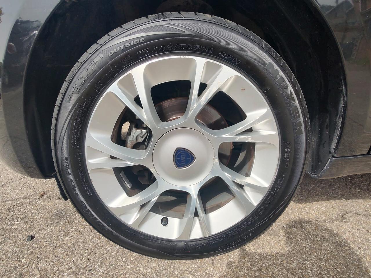 Lancia Ypsilon 1.2 69 CV 5 porte Gold, BENZINA, OK NEOPATENTATI, GARANZIA L.12 MESI