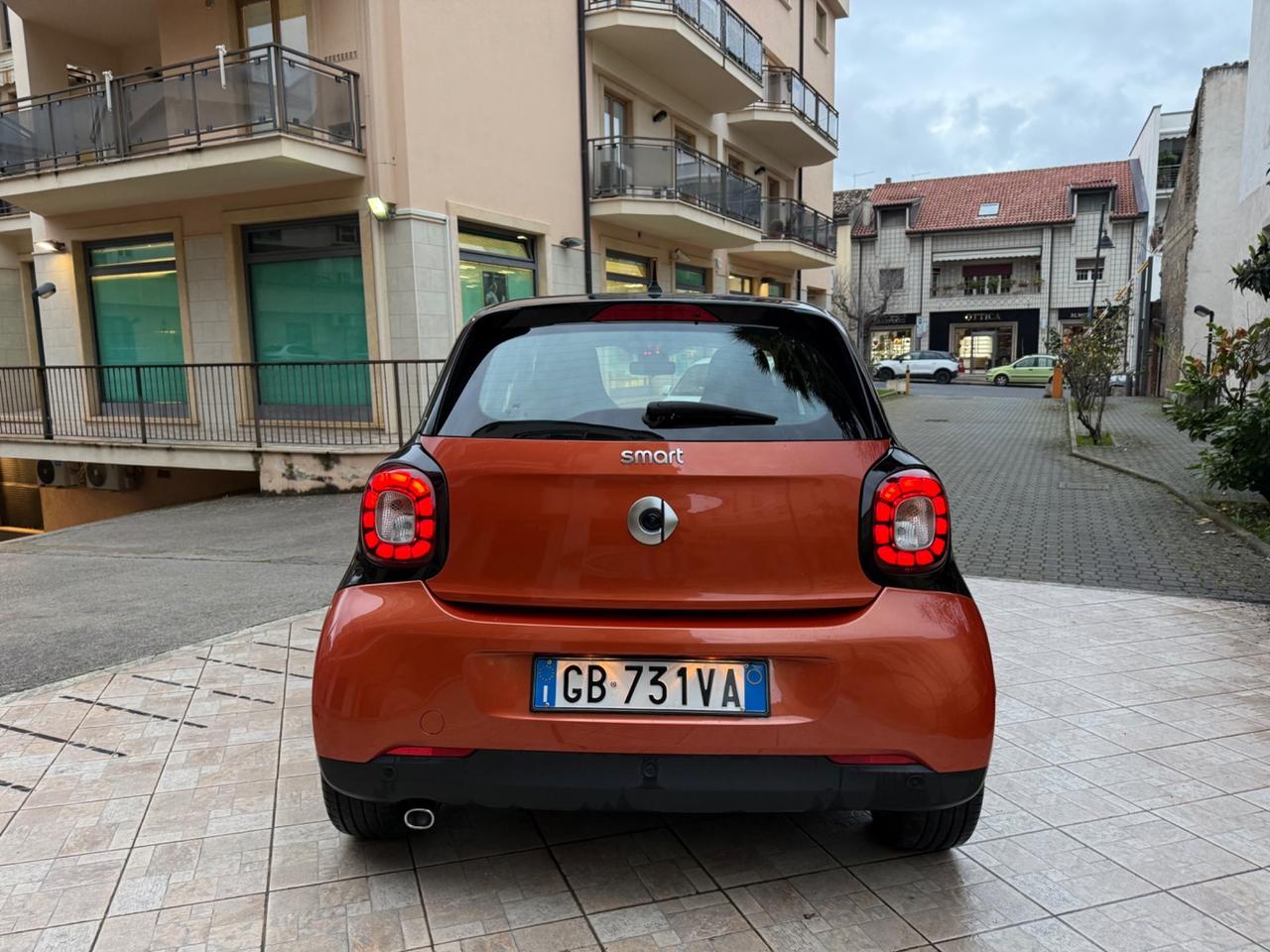 Smart ForFour 70 1.0 Passion