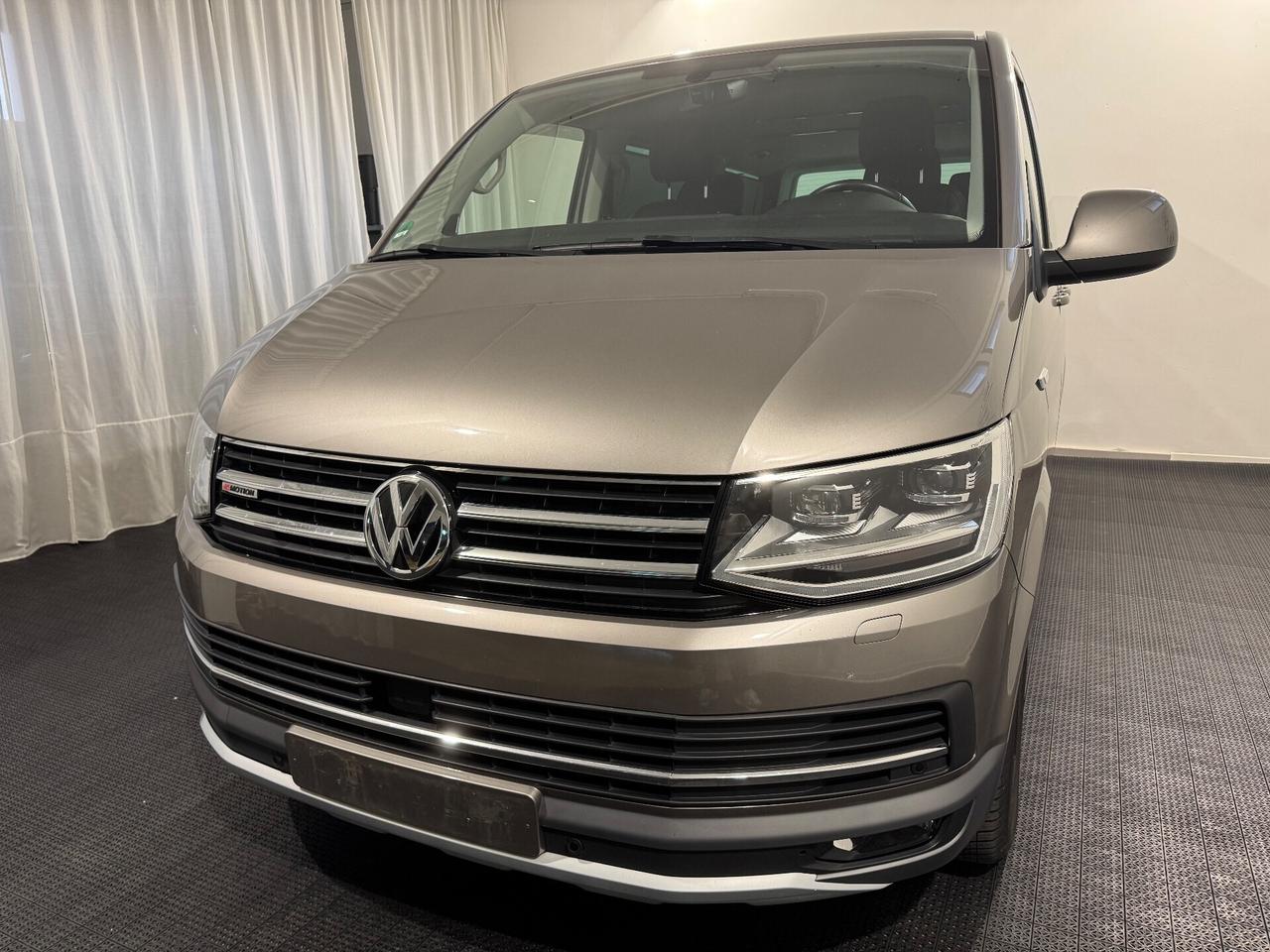 Volkswagen Multivan 2.0 TDI 204CV DSG 4Motion PanAmericana FULL!!