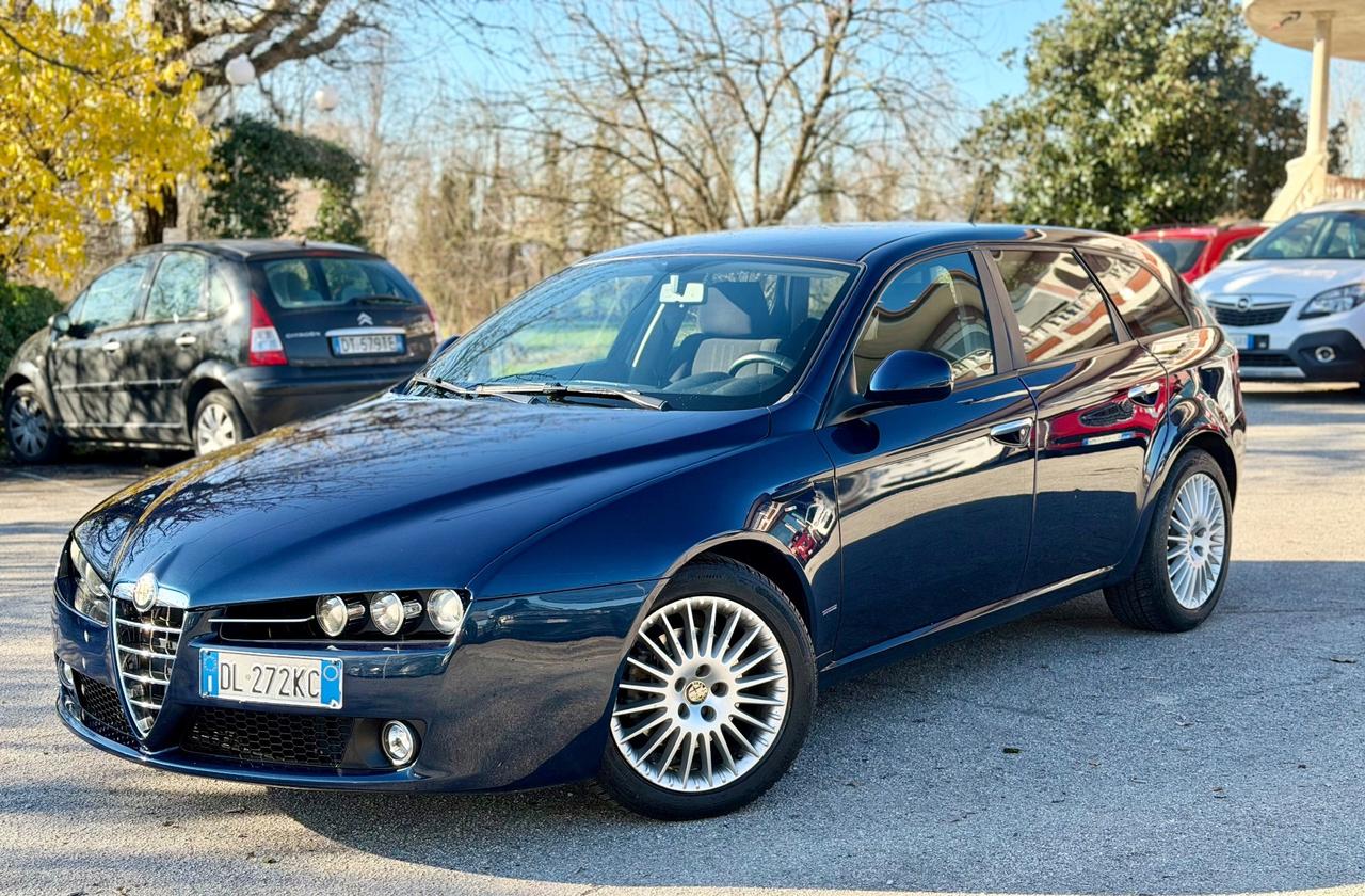 Alfa Romeo 159 1.9 JTDm Sportwagon km 147,000 garanzia 12 mesi