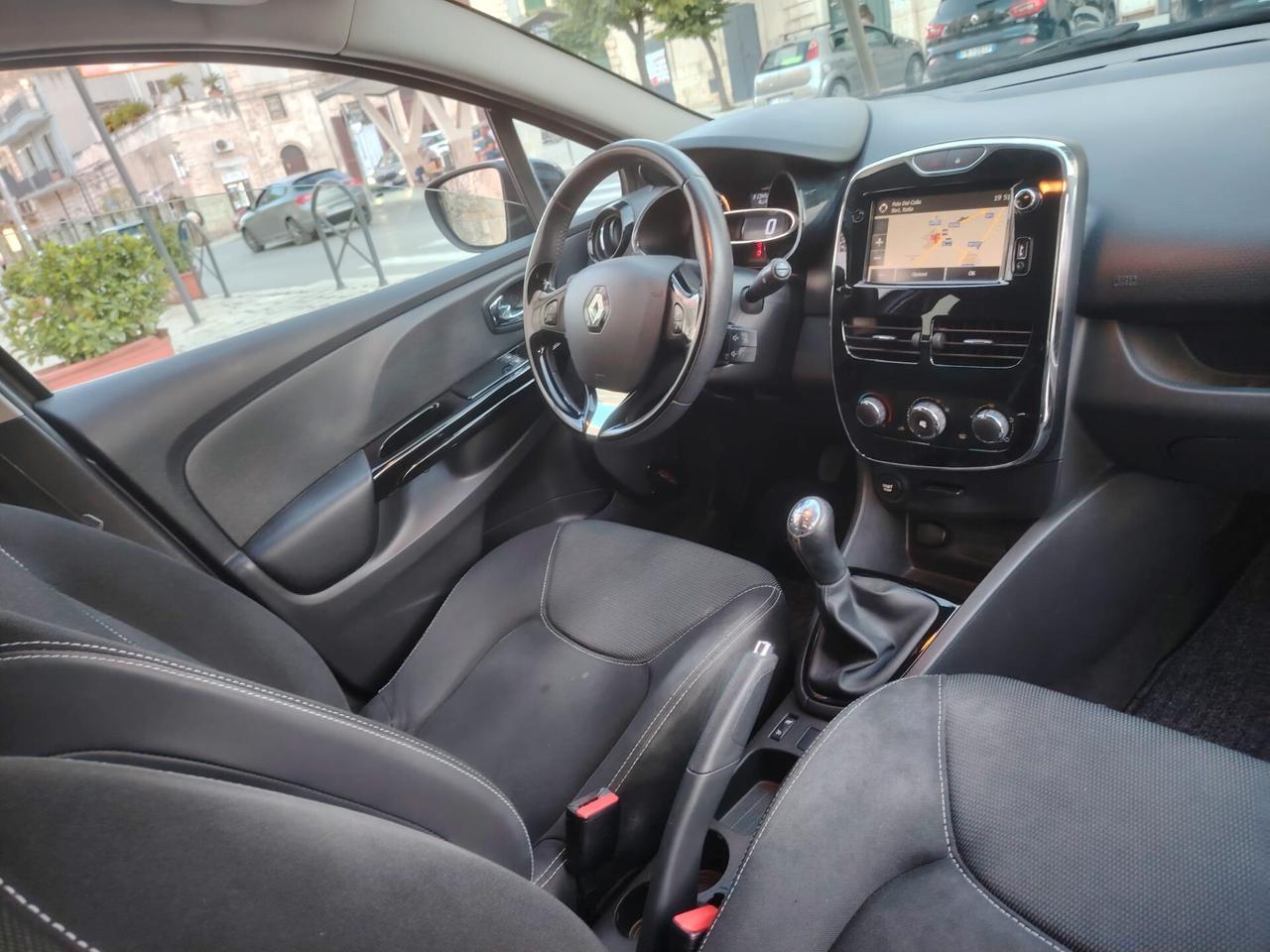 Renault Clio 1.5 dCi 8V 75CV 5 porte Wave