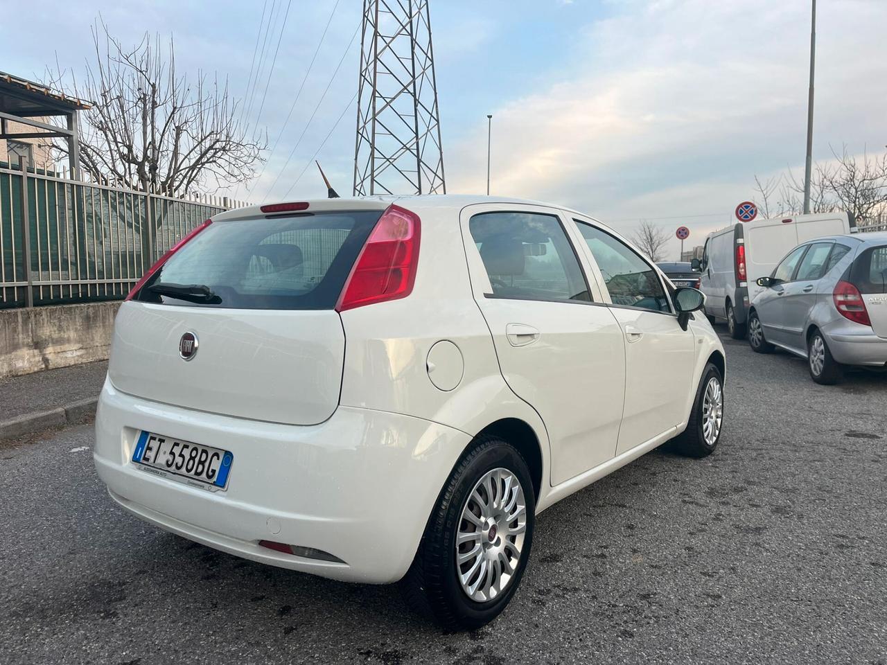 Fiat Grande Punto 1.4 gpl x neopatentati